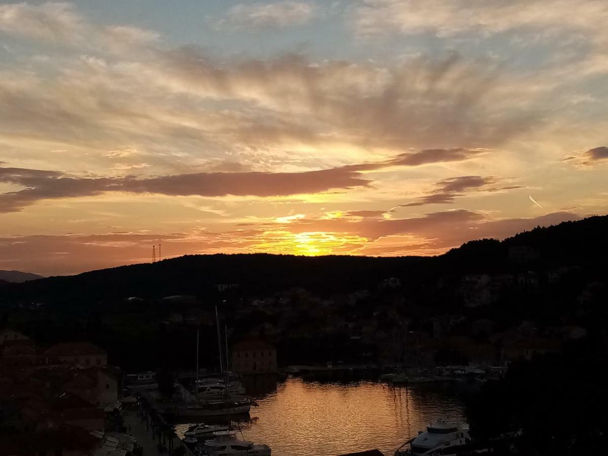 Apartment Sea wiev Jelsa  Zewnętrze zdjęcie